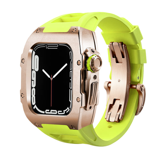 RM7002 Series - Golden Tank Apple Watch Case